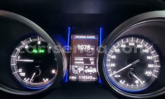 Nunua Ilio tumika Toyota Prado White Gari ndani ya Mbabane nchini Manzini Nunua Ilio tumika Toyota Prado White Gari ndani ya Mbabane nchini Manzini