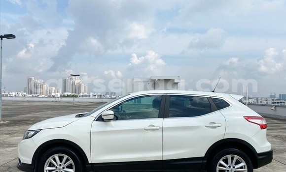 Acheter Occasion Voiture Nissan Qashqai Blanc à Big Bend, Lubombo Acheter Occasion Voiture Nissan Qashqai Blanc à Big Bend, Lubombo