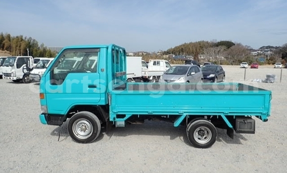Acheter Occasion Utilitaire Toyota Dyna Vert à Big Bend, Lubombo District Acheter Occasion Utilitaire Toyota Dyna Vert à Big Bend, Lubombo District