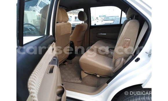 Buy Import Toyota Fortuner White Car in Import - Dubai in Hhohho Buy Import Toyota Fortuner White Car in Import - Dubai in Hhohho