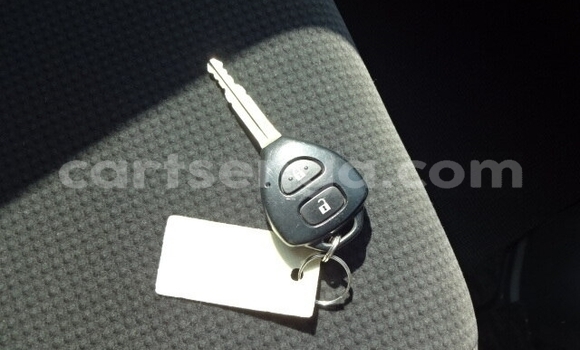 Nunua Ilio tumika Toyota Noah Silver Gari ndani ya Big Bend nchini Wilaya ya Lubombo Nunua Ilio tumika Toyota Noah Silver Gari ndani ya Big Bend nchini Wilaya ya Lubombo