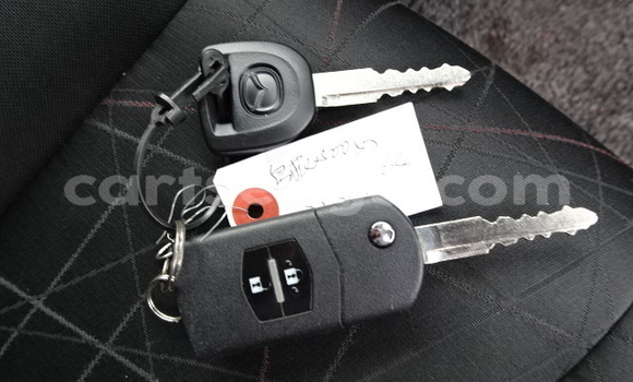 Nunua Ilio tumika Mazda Demio White Gari ndani ya Big Bend nchini Wilaya ya Lubombo Nunua Ilio tumika Mazda Demio White Gari ndani ya Big Bend nchini Wilaya ya Lubombo