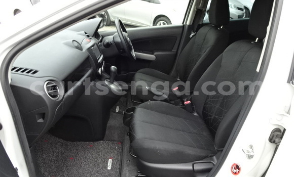 Nunua Ilio tumika Mazda Demio White Gari ndani ya Big Bend nchini Wilaya ya Lubombo Nunua Ilio tumika Mazda Demio White Gari ndani ya Big Bend nchini Wilaya ya Lubombo