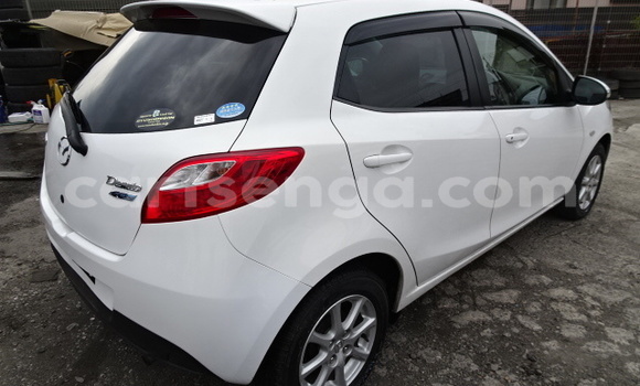 Nunua Ilio tumika Mazda Demio White Gari ndani ya Big Bend nchini Wilaya ya Lubombo Nunua Ilio tumika Mazda Demio White Gari ndani ya Big Bend nchini Wilaya ya Lubombo