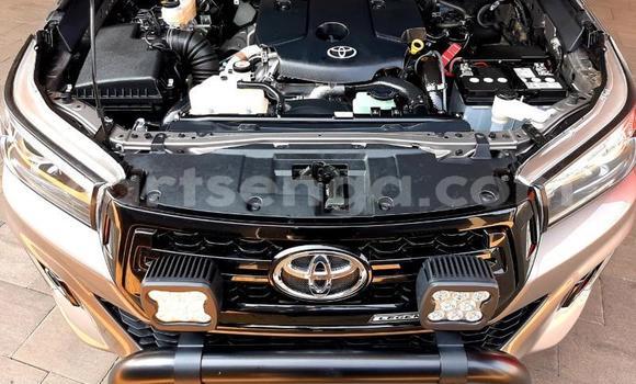 Nunua Ilio tumika Toyota Hilux Silver Gari ndani ya Bulembu nchini Hhohho Nunua Ilio tumika Toyota Hilux Silver Gari ndani ya Bulembu nchini Hhohho