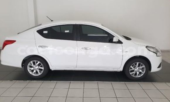 Nunua Ilio tumika Nissan Almera White Gari ndani ya Big Bend nchini Lubombo Nunua Ilio tumika Nissan Almera White Gari ndani ya Big Bend nchini Lubombo