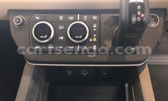 Nunua Ilio tumika Land Rover Defender Blue Gari ndani ya Big Bend nchini Lubombo Nunua Ilio tumika Land Rover Defender Blue Gari ndani ya Big Bend nchini Lubombo