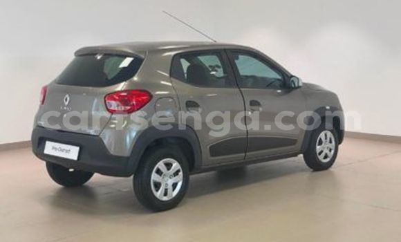 Nunua Ilio tumika Renault KWID Beige Gari ndani ya Big Bend nchini Lubombo Nunua Ilio tumika Renault KWID Beige Gari ndani ya Big Bend nchini Lubombo