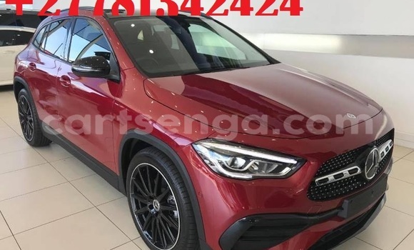 Buy Used Mercedes‒Benz GLA-klasse Red Car in Mbabane in Manzini Buy Used Mercedes‒Benz GLA-klasse Red Car in Mbabane in Manzini