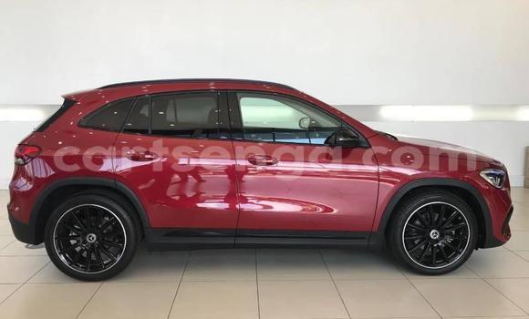 Buy Used Mercedes‒Benz GLA-klasse Red Car in Mbabane in Manzini Buy Used Mercedes‒Benz GLA-klasse Red Car in Mbabane in Manzini