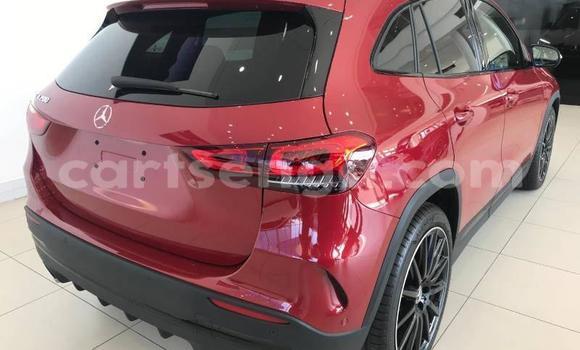 Buy Used Mercedes‒Benz GLA-klasse Red Car in Mbabane in Manzini Buy Used Mercedes‒Benz GLA-klasse Red Car in Mbabane in Manzini