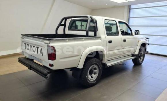 Buy Used Toyota Hilux White Car in Mbabane in Manzini Buy Used Toyota Hilux White Car in Mbabane in Manzini