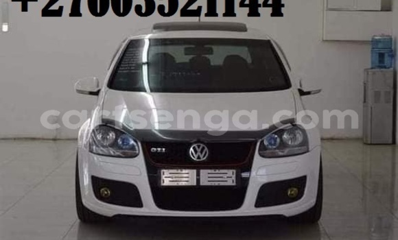 Buy Used Volkswagen Golf White Car in Mbabane in Manzini