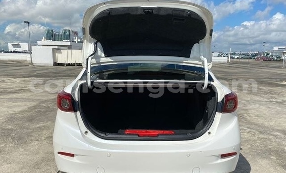 Nunua Ilio tumika Mazda 3 White Gari ndani ya Big Bend nchini Wilaya ya Lubombo Nunua Ilio tumika Mazda 3 White Gari ndani ya Big Bend nchini Wilaya ya Lubombo