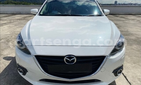 Nunua Ilio tumika Mazda 3 White Gari ndani ya Big Bend nchini Wilaya ya Lubombo Nunua Ilio tumika Mazda 3 White Gari ndani ya Big Bend nchini Wilaya ya Lubombo