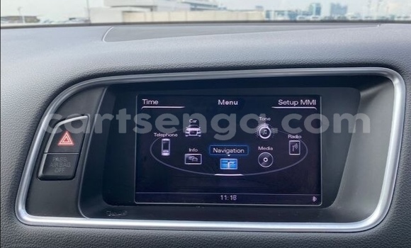 Nunua Ilio tumika Audi SQ5 White Gari ndani ya Big Bend nchini Lubombo Nunua Ilio tumika Audi SQ5 White Gari ndani ya Big Bend nchini Lubombo