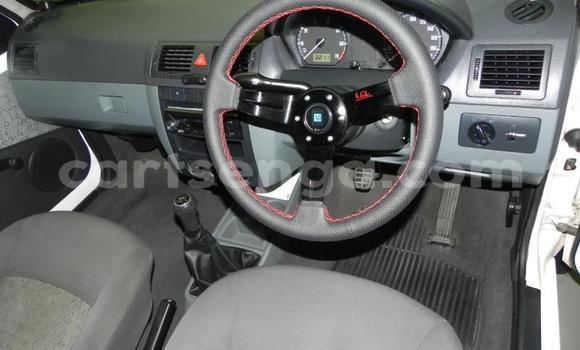 Nunua Ilio tumika Volkswagen Golf White Gari ndani ya Hlatikulu nchini Wilaya ya Shiselweni Nunua Ilio tumika Volkswagen Golf White Gari ndani ya Hlatikulu nchini Wilaya ya Shiselweni
