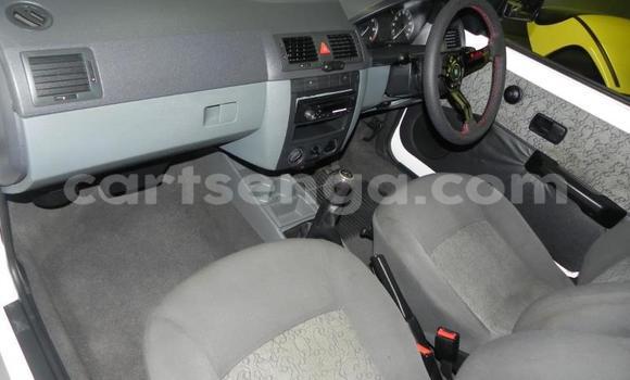 Nunua Ilio tumika Volkswagen Golf White Gari ndani ya Hlatikulu nchini Wilaya ya Shiselweni Nunua Ilio tumika Volkswagen Golf White Gari ndani ya Hlatikulu nchini Wilaya ya Shiselweni