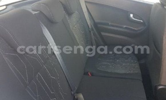 Nunua Ilio tumika Kia Picanto Silver Gari ndani ya Big Bend nchini Lubombo Nunua Ilio tumika Kia Picanto Silver Gari ndani ya Big Bend nchini Lubombo