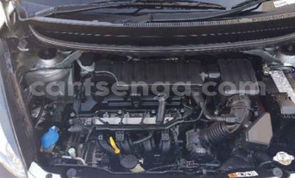 Nunua Ilio tumika Kia Picanto Silver Gari ndani ya Big Bend nchini Lubombo Nunua Ilio tumika Kia Picanto Silver Gari ndani ya Big Bend nchini Lubombo