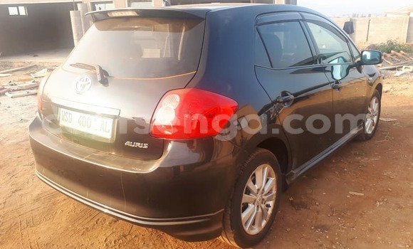 Nunua Ilio tumika Toyota Auris Black Gari ndani ya Manzini nchini Manzini Nunua Ilio tumika Toyota Auris Black Gari ndani ya Manzini nchini Manzini