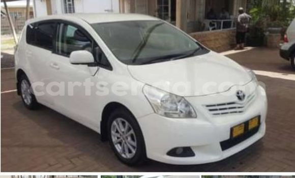 Buy Used Toyota Verso White Car in Mbabane in Manzini Buy Used Toyota Verso White Car in Mbabane in Manzini
