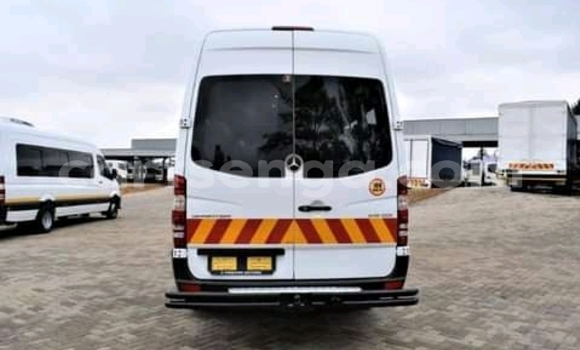 Buy Used Mercedes Viano White Car in Ezulwini in Hhohho Buy Used Mercedes Viano White Car in Ezulwini in Hhohho