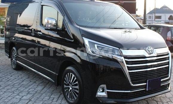 Buy Used Toyota Grand HiAce Black Car in Manzini in Manzini Buy Used Toyota Grand HiAce Black Car in Manzini in Manzini