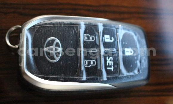 Buy Used Toyota Grand HiAce Black Car in Manzini in Manzini Buy Used Toyota Grand HiAce Black Car in Manzini in Manzini