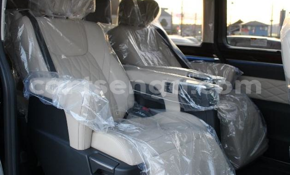 Buy Used Toyota Grand HiAce Black Car in Manzini in Manzini Buy Used Toyota Grand HiAce Black Car in Manzini in Manzini