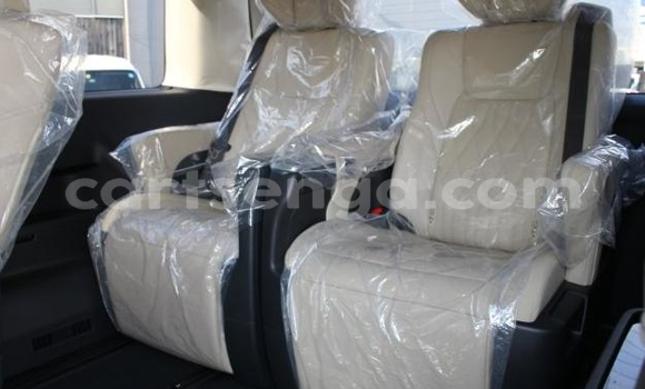 Buy Used Toyota Grand HiAce Black Car in Manzini in Manzini Buy Used Toyota Grand HiAce Black Car in Manzini in Manzini