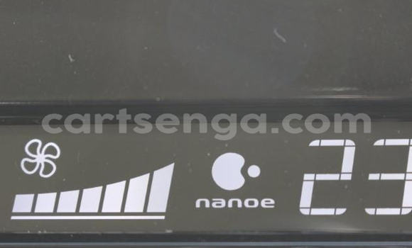 Buy Used Toyota Grand HiAce Black Car in Manzini in Manzini Buy Used Toyota Grand HiAce Black Car in Manzini in Manzini