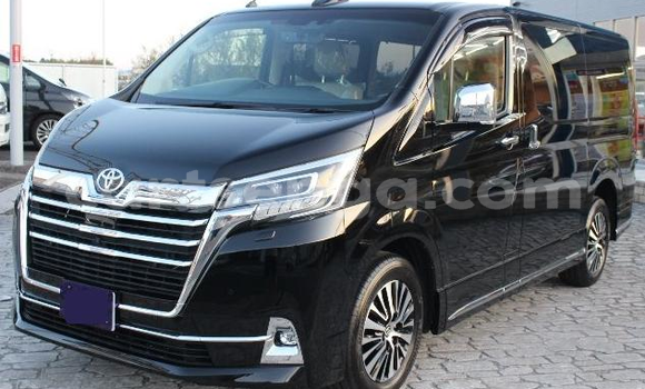 Buy Used Toyota Grand HiAce Black Car in Manzini in Manzini Buy Used Toyota Grand HiAce Black Car in Manzini in Manzini
