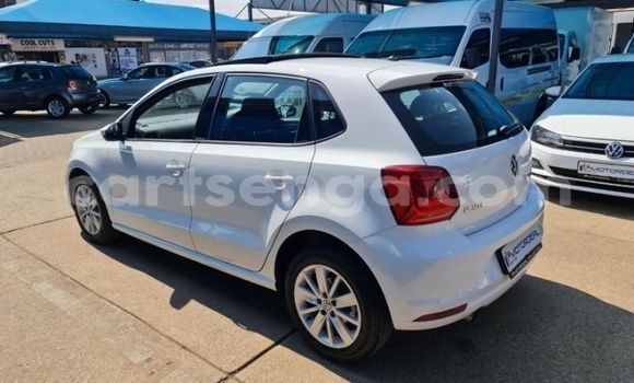 Acheter Occasion Voiture Volkswagen Polo Blanc à Ezulwini, Hhohho Acheter Occasion Voiture Volkswagen Polo Blanc à Ezulwini, Hhohho