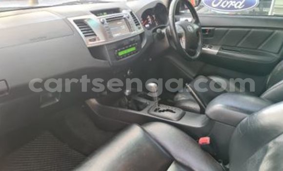 Acheter Occasion Voiture Toyota Hilux Gris à Ezulwini, Hhohho Acheter Occasion Voiture Toyota Hilux Gris à Ezulwini, Hhohho