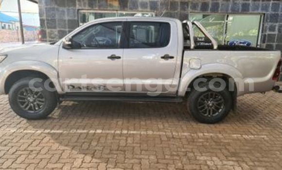 Acheter Occasion Voiture Toyota Hilux Gris à Ezulwini, Hhohho Acheter Occasion Voiture Toyota Hilux Gris à Ezulwini, Hhohho