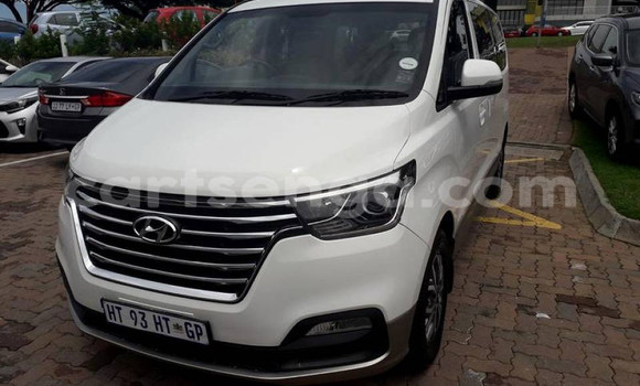 Medium with watermark hyundai h1 hhohho ezulwini 26771