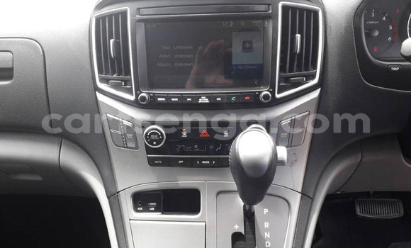 Buy Used Hyundai H1 White Car in Ezulwini in Hhohho Buy Used Hyundai H1 White Car in Ezulwini in Hhohho