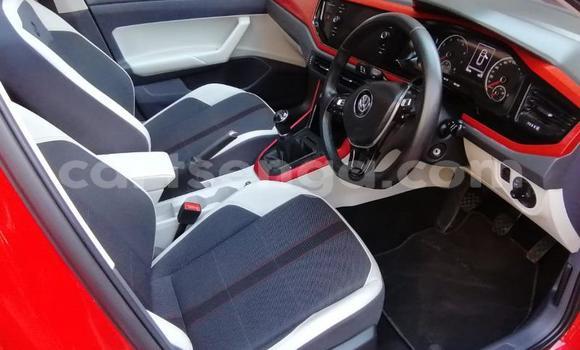 Nunua Ilio tumika Volkswagen Polo Red Gari ndani ya Ezulwini nchini Hhohho Nunua Ilio tumika Volkswagen Polo Red Gari ndani ya Ezulwini nchini Hhohho