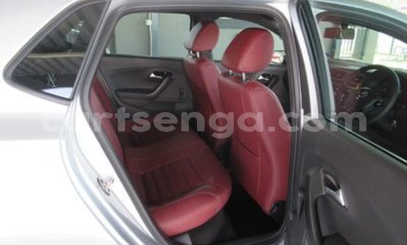 Acheter Occasion Voiture Volkswagen Polo Gris à Ezulwini, Hhohho Acheter Occasion Voiture Volkswagen Polo Gris à Ezulwini, Hhohho