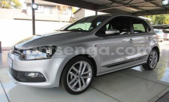 Acheter Occasion Voiture Volkswagen Polo Gris à Ezulwini, Hhohho Acheter Occasion Voiture Volkswagen Polo Gris à Ezulwini, Hhohho