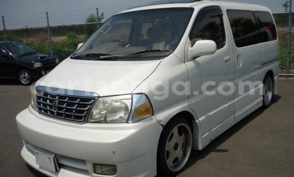 Buy Used Toyota Granvia Other Car in Import - Dubai in Hhohho Buy Used Toyota Granvia Other Car in Import - Dubai in Hhohho
