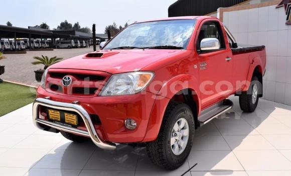 Nunua Ilio tumika Toyota Hilux Red Gari ndani ya Bulembu nchini Hhohho