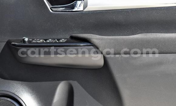 Nunua Ilio tumika Toyota Hilux Silver Gari ndani ya Bulembu nchini Hhohho Nunua Ilio tumika Toyota Hilux Silver Gari ndani ya Bulembu nchini Hhohho