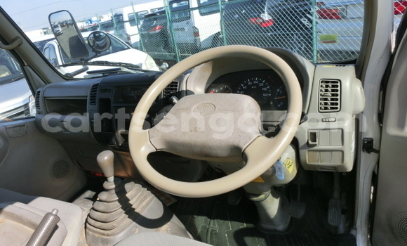 Acheter Occasion Utilitaire Toyota Dyna Blanc à Bulembu, Hhohho Acheter Occasion Utilitaire Toyota Dyna Blanc à Bulembu, Hhohho