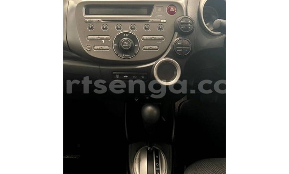 Nunua Ilio tumika Honda Jazz Silver Gari ndani ya Hlatikulu nchini Wilaya ya Shiselweni Nunua Ilio tumika Honda Jazz Silver Gari ndani ya Hlatikulu nchini Wilaya ya Shiselweni