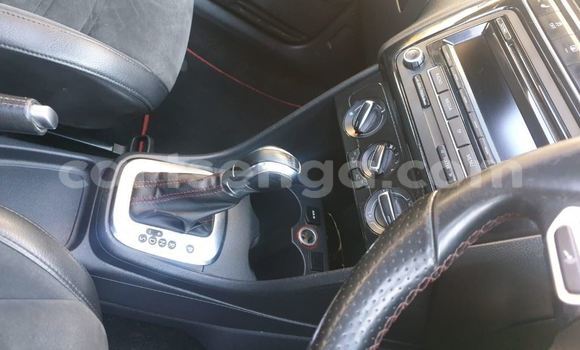 Nunua Ilio tumika Volkswagen Polo White Gari ndani ya Ezulwini nchini Hhohho Nunua Ilio tumika Volkswagen Polo White Gari ndani ya Ezulwini nchini Hhohho