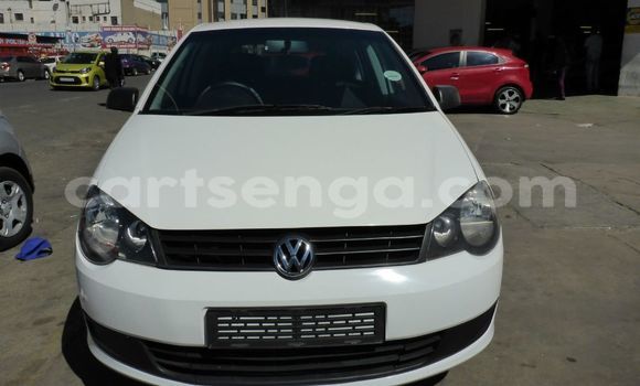 Acheter Occasion Voiture Volkswagen Polo Blanc à Ezulwini, Hhohho Acheter Occasion Voiture Volkswagen Polo Blanc à Ezulwini, Hhohho