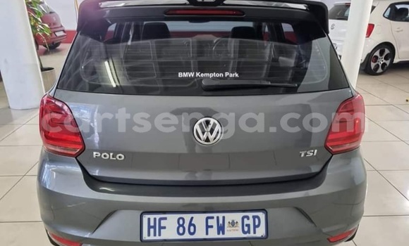 Nunua Ilio tumika Volkswagen Polo Black Gari ndani ya Ezulwini nchini Hhohho Nunua Ilio tumika Volkswagen Polo Black Gari ndani ya Ezulwini nchini Hhohho