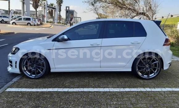 Buy Used Volkswagen Golf White Car in Mbabane in Manzini Buy Used Volkswagen Golf White Car in Mbabane in Manzini